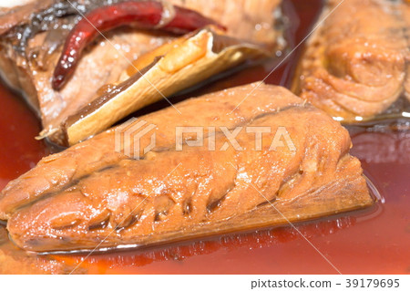 Boiled mackerel 39179695
