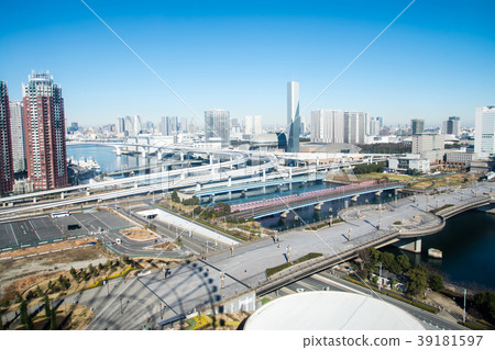 Odaiba's modern and unique building Odaiba's modern and unique building 39181597