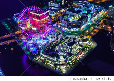 Yokohama Cosmo World Yokohama Cosmo World 39181719