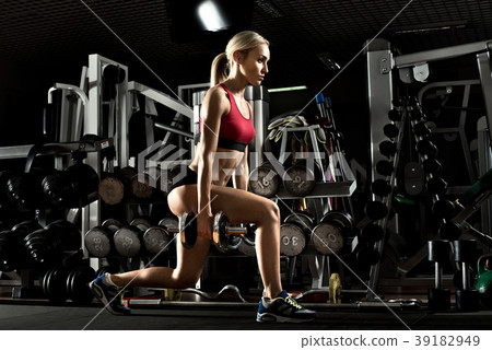 fitness girl in gym fitness girl in gym 39182949