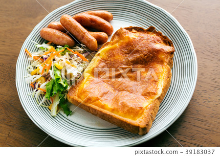 Toast breakfast lunch 39183037