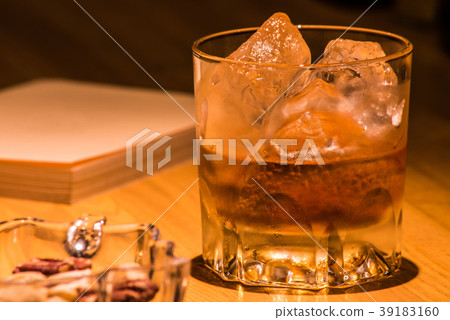 At the whiskey rock bar counter 39183160