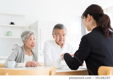 諮詢高級保險護理繼承資產管理 39186297