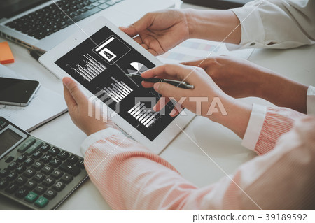 Business team working together Business team working together 39189592