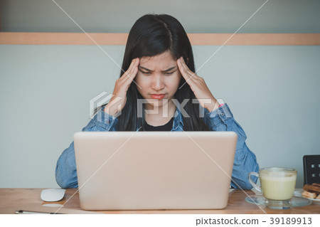 Business woman suffering stress working Business woman suffering stress working 39189913