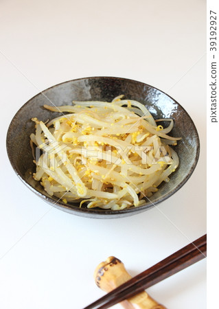 芝麻豆芽 39192927