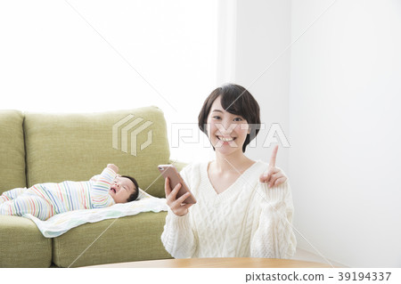 寶寶和媽媽 39194337