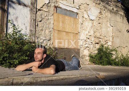 Man and a city. Man and a city. 39195019