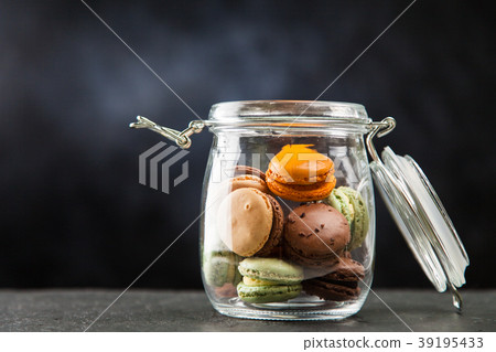 Assortment of macaron cookies Assortment of macaron cookies 39195433