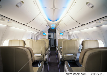 Seat of business class in airlpane Seat of business class in airlpane 39195440