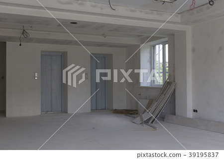 Repair of the room. 39195837