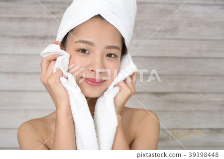 Beauty image 39198448