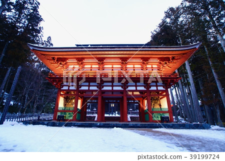 Koyasan Danjogaya Nakamon, Koya-cho, Ito-gun, Wakayama 39199724