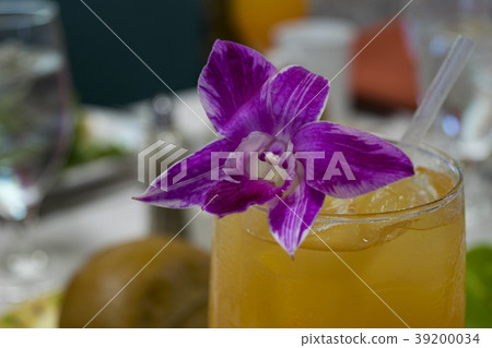 Hawaii cocktail image 39200034