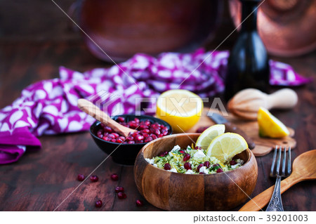 Delicious healthy cous cous salad with herbs 39201003