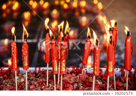 Burning red Chinese candle at Chinese Temple Burning red Chinese candle at Chinese Temple 39202573