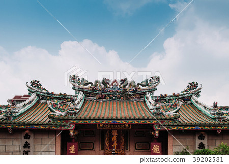 chinese temple roof decoration with dragon bangkok stock photo