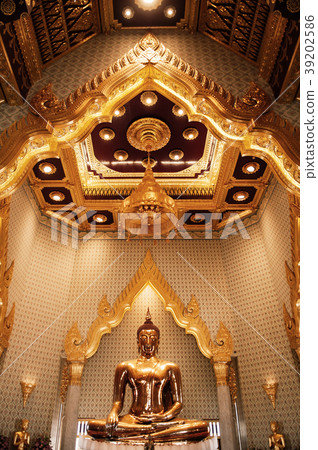 Pure gold Buddha sculpture at Wat Trimitr Bangkok Pure gold Buddha sculpture at Wat Trimitr Bangkok 39202586