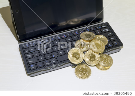 Bitcoin Virtual Currency Image Mobile Trading iPad Tablet On The Go 39205490