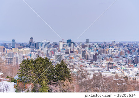 從北海道旭山紀念公園到札幌站到大通的風景 從北海道旭山紀念公園到札幌站到大通的風景 39205634