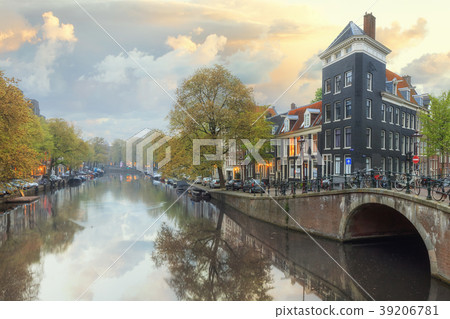 Old town of Amsterdam Rossebuurt district Old town of Amsterdam Rossebuurt district 39206781
