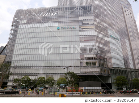 Department store 39209147