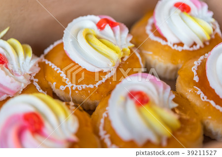 Cake vintage Thai style at Thai street food market 39211527