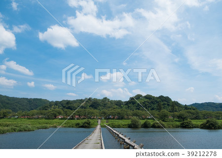 Submersible bridge over the Yoi River in Kiyoshi Town, Yunnan City, Shimane Prefecture 39212278