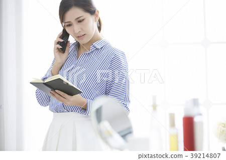 Women business Women business 39214807