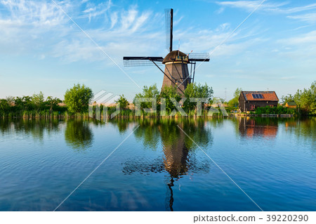 Windmills at Kinderdijk in Holland. Netherlands 39220290