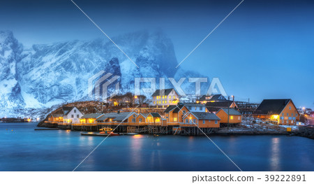 Beautiful yellow rorbuer and houses in Norway Beautiful yellow rorbuer and houses in Norway 39222891