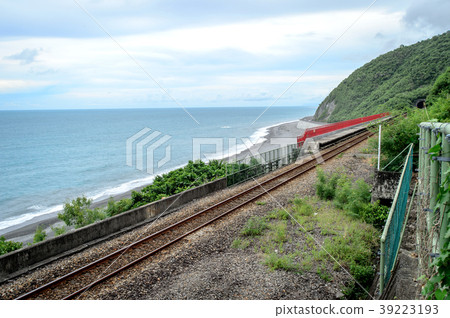 台東台東塔拉汽車站最美麗的汽車站消防火車Sumari Tamari Doulian Station Calavi Station 39223193
