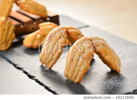 熟食店瑪德琳法國瑪德琳 熟食店瑪德琳法國瑪德琳 39223600