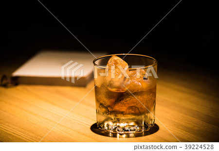 Whiskey at the lock bar counter 39224528