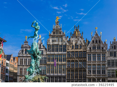 Grote Markt in Antwerp - Belgium Grote Markt in Antwerp - Belgium 39225495