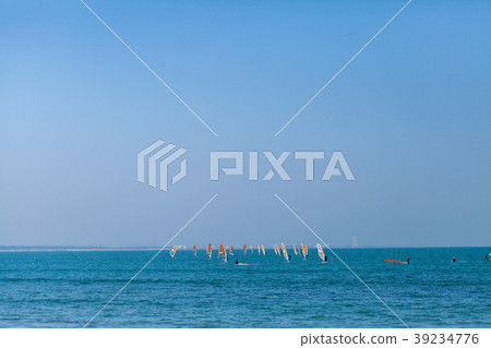 平靜的海面2 39234776