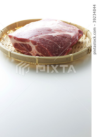 Pork shoulder loin block 16 39234844