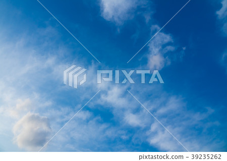 三月天空和雲彩3:2 三月天空和雲彩3:2 39235262