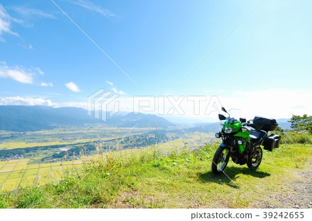 Superb view: motorcycle trip Superb view: motorcycle trip 39242655