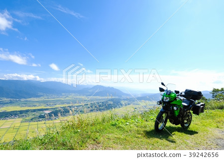 Superb view: motorcycle trip Superb view: motorcycle trip 39242656