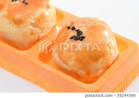 Mooncake Mid-Autumn Festival Moon Festival Moon cake Egg cake 39244366
