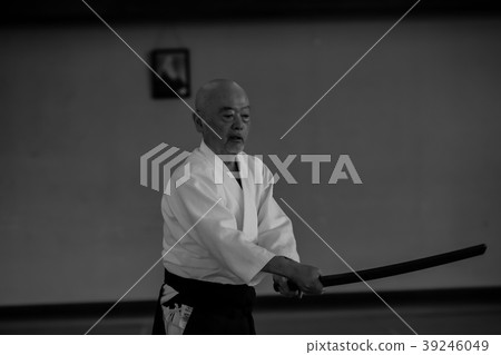 male, males, man 39246049