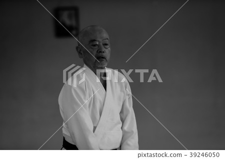 male, males, man 39246050