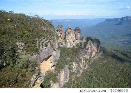 Yasuo Yasu Aiyama三姐妹Atsushi Atsushi三姐妹悉尼三姐妹 39246633