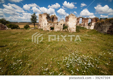 Castle ruins in Pidzamochok, Ternopil region Castle ruins in Pidzamochok, Ternopil region 39247304