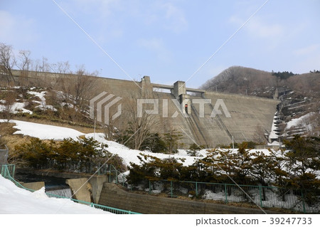 新中野大壩/重力式混凝土壩 新中野大壩/重力式混凝土壩 39247733