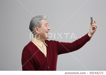 亞洲人的表情,資深,中年,老人,特寫鏡頭,笑,微笑,幸福,健康 亞洲人的表情,資深,中年,老人,特寫鏡頭,笑,微笑,幸福,健康 39248272