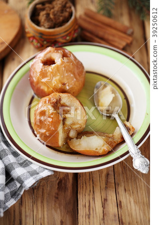 already eaten apples with cinnamon 39250612