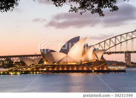 Yasusu Yasuashi歌劇院港灣大橋夜景悉尼歌劇院悉尼歌劇院 39251399