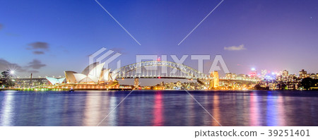 Yasusu Yasuashi歌劇院港灣大橋夜景悉尼歌劇院悉尼歌劇院 Yasusu Yasuashi歌劇院港灣大橋夜景悉尼歌劇院悉尼歌劇院 39251401